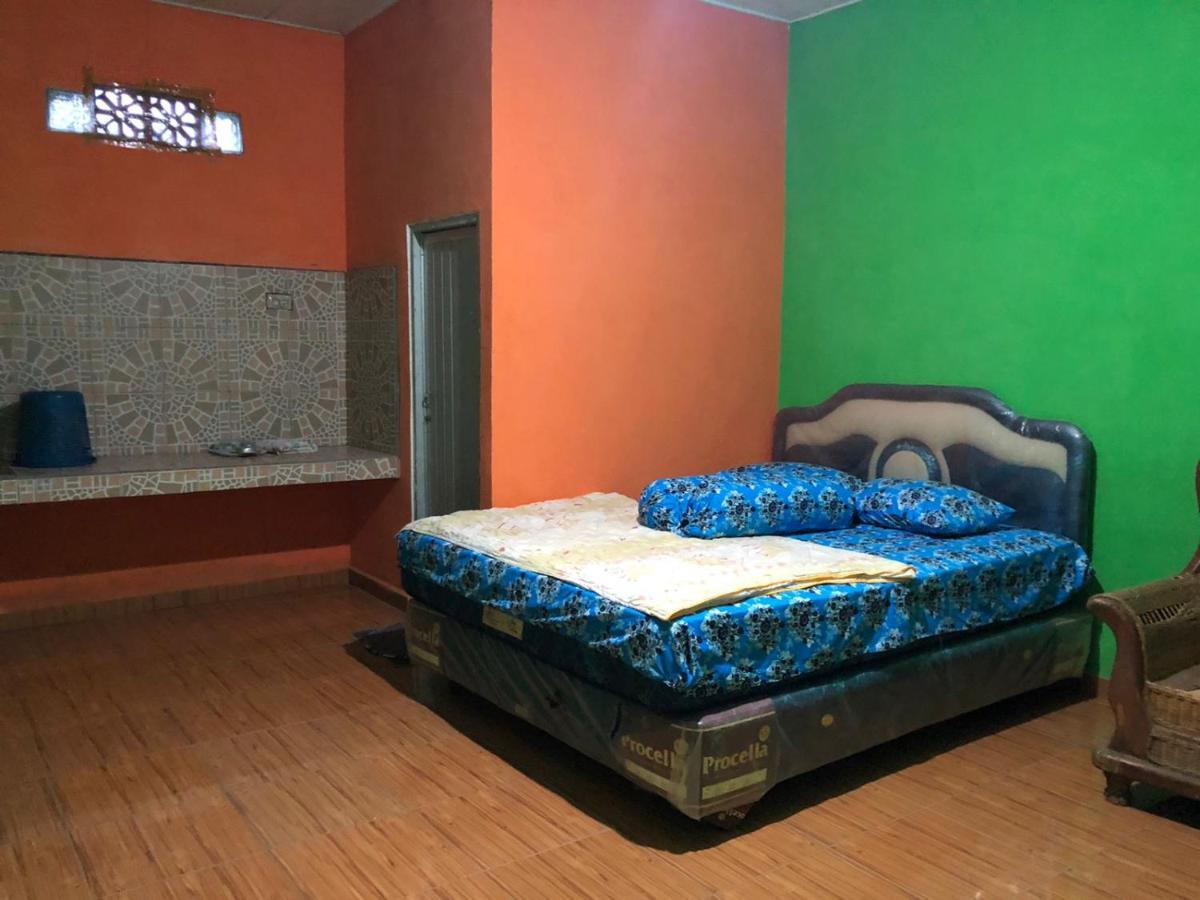 Hotel Arjuna Baturaja  Exterior foto